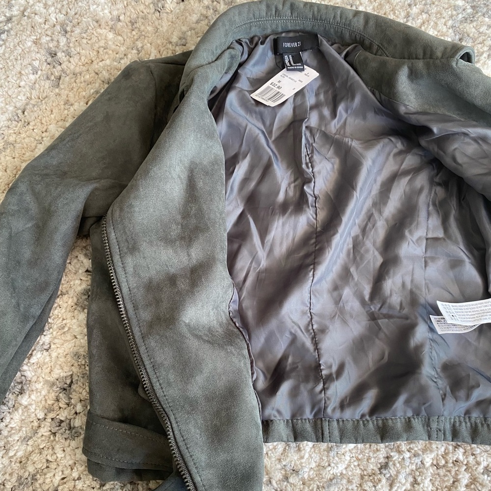 Brand New Forever 21 Faux Suede Cropped Jacket - Picture 7 of 8